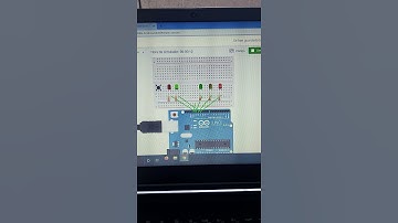 SEMAFORO TINKERCAD DAVID M