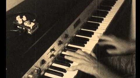 JAM pedals Rattler with Rhodes Mark I