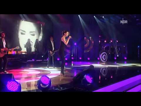 Lena Meyer-Landrut - Satellite & Touch A New Day (Deutscher Radiopreis 2010)