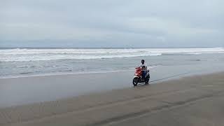Review motor honda beat terbaru di pasir laut Tepi pantai woda