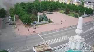 Ukrainian Army bombed the city of Luhansk on 02 June 2014