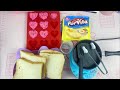 Membuat Roti Panggang 🤤