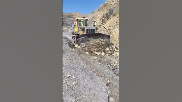 Mining Komatsu Dozer #shorts 🔥#youtubeshorts #trandingviralvideo