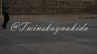 Twinskaynakida. Lionare.play me ,,les twins