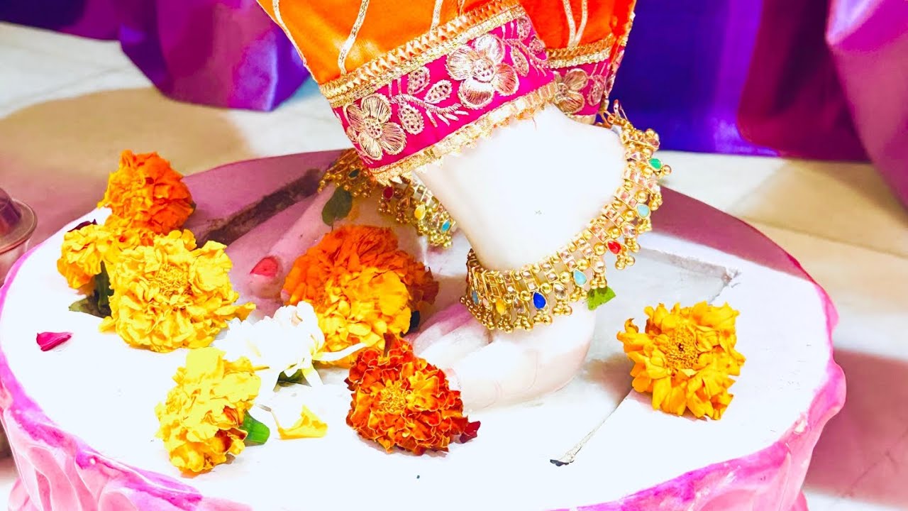  फुलेरा दूज🥰🥰🥰🥰  कैसे celebrate करें और कब मनायें फुलेरा दूज 🌸🌸🌸🪷🪷✨✨