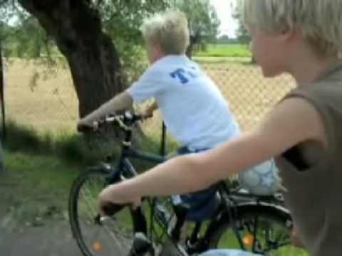 VVN: Tegenligger op het fietspad