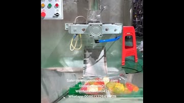Soft candy packing machine . Bear gummy packing machine , candy counting and packing machine