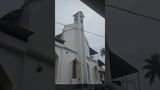 Rev. Dr. Thomas Cheruparambil accomplised a Chant at St. John the Baptist Church, Kaloor, Thodupuzha