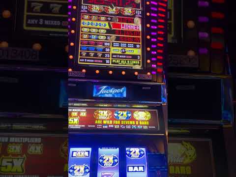 WELCOME TO LAS VEGAS CEASARS PALACE HOTEL AND CASINO #shorts #ceasarpalace #lasvegas