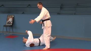 How using an atemi in Aikido? Atemi techniques Lesson.