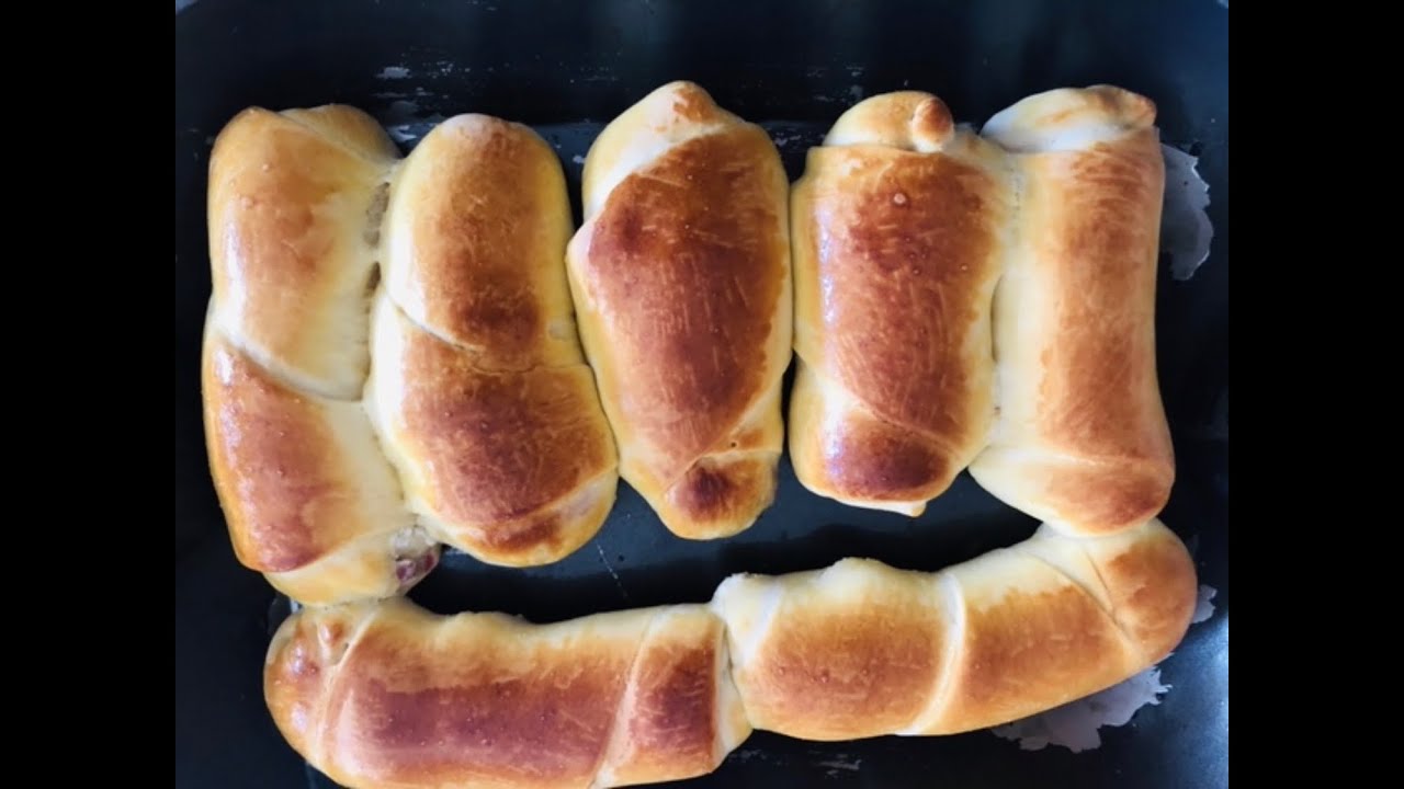 Cachitos de Jamon y Queso Crema