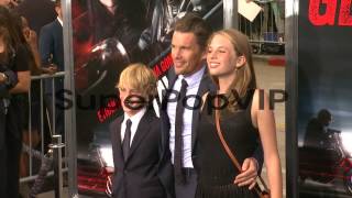 Celebrity Roan Thurman-Hawke, Ethan Hawke, Maya Thurman-Hawke at Ge... Wealth