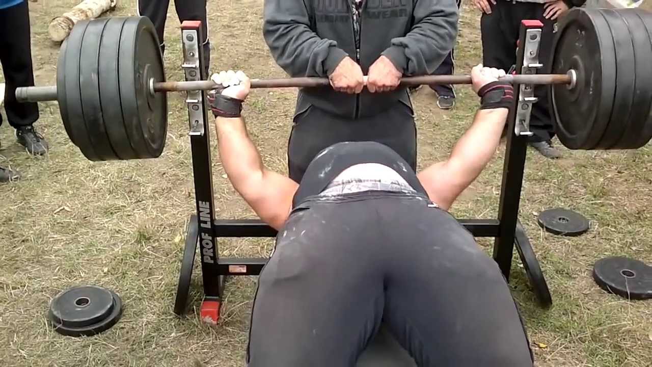 Michael Fedorov, 17 years old, bench press RAW 507 lbs 230 kg) - YouTube.