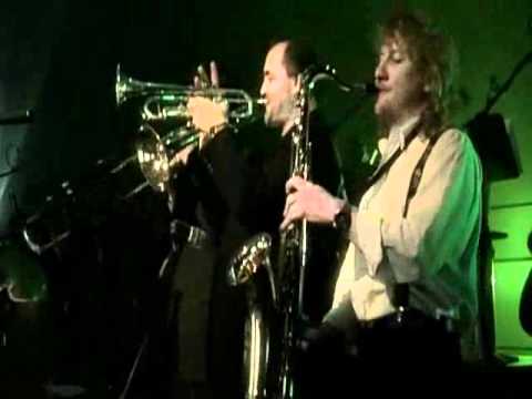 Lucie - Troubit Na Trumpety By Se Nám Líbilo