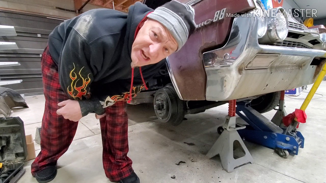 Changing the heater core in a 1964 oldsmobile dynamic 88.  How to: part1