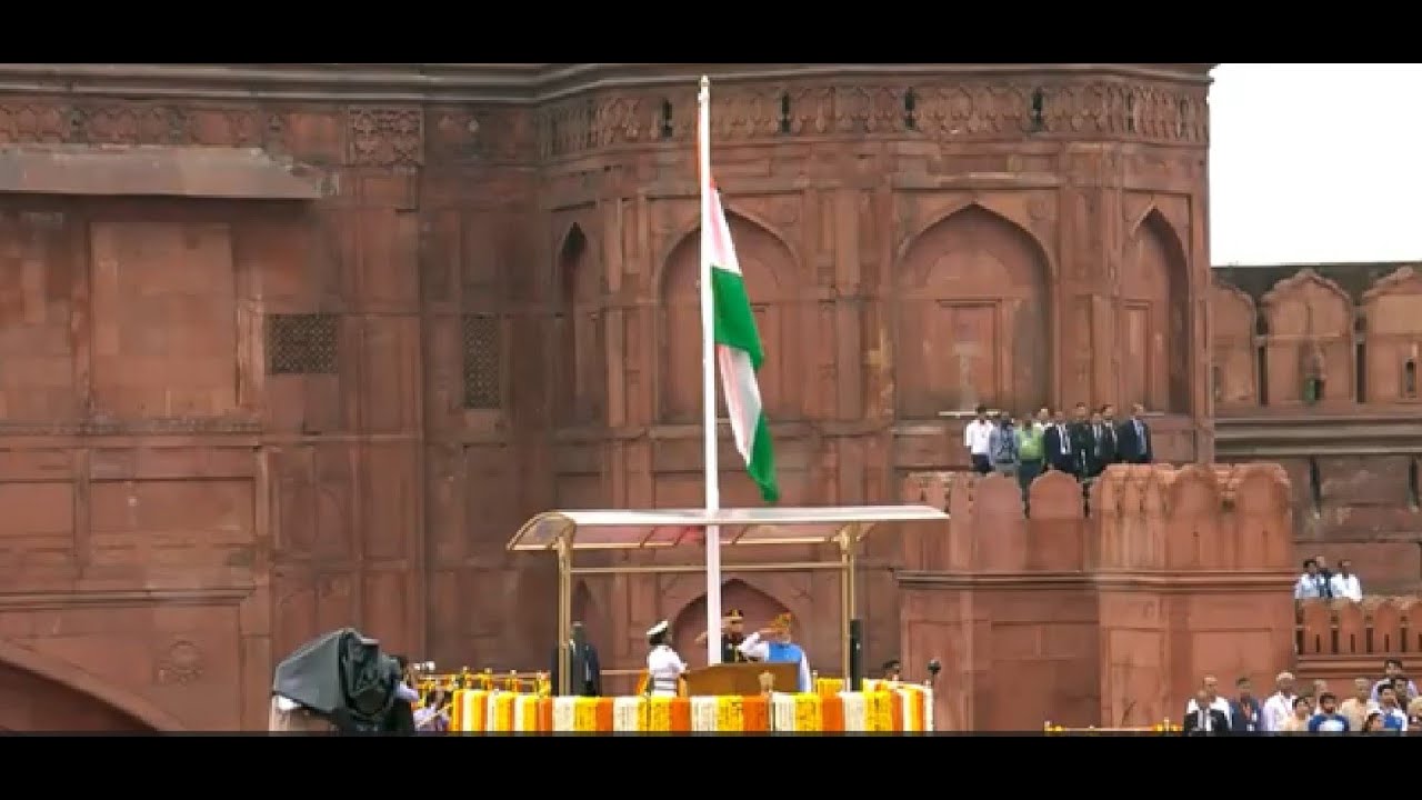 78th Independence Day 2024 flag hoisting ceremony by PM Modi at Red ...