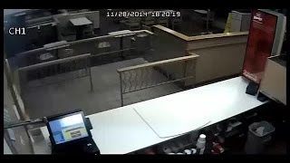 Surveillance video: Man tries to rob Omaha Wendy's restaurant