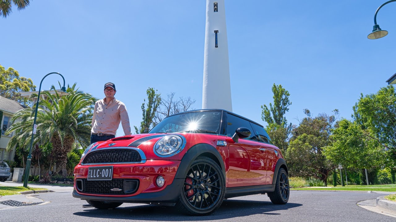 Mini John Cooper Works Special (2011) Friday Drive
