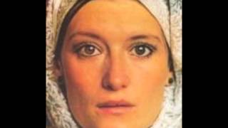 Video thumbnail of "Linda Thompson - He May Call you up"