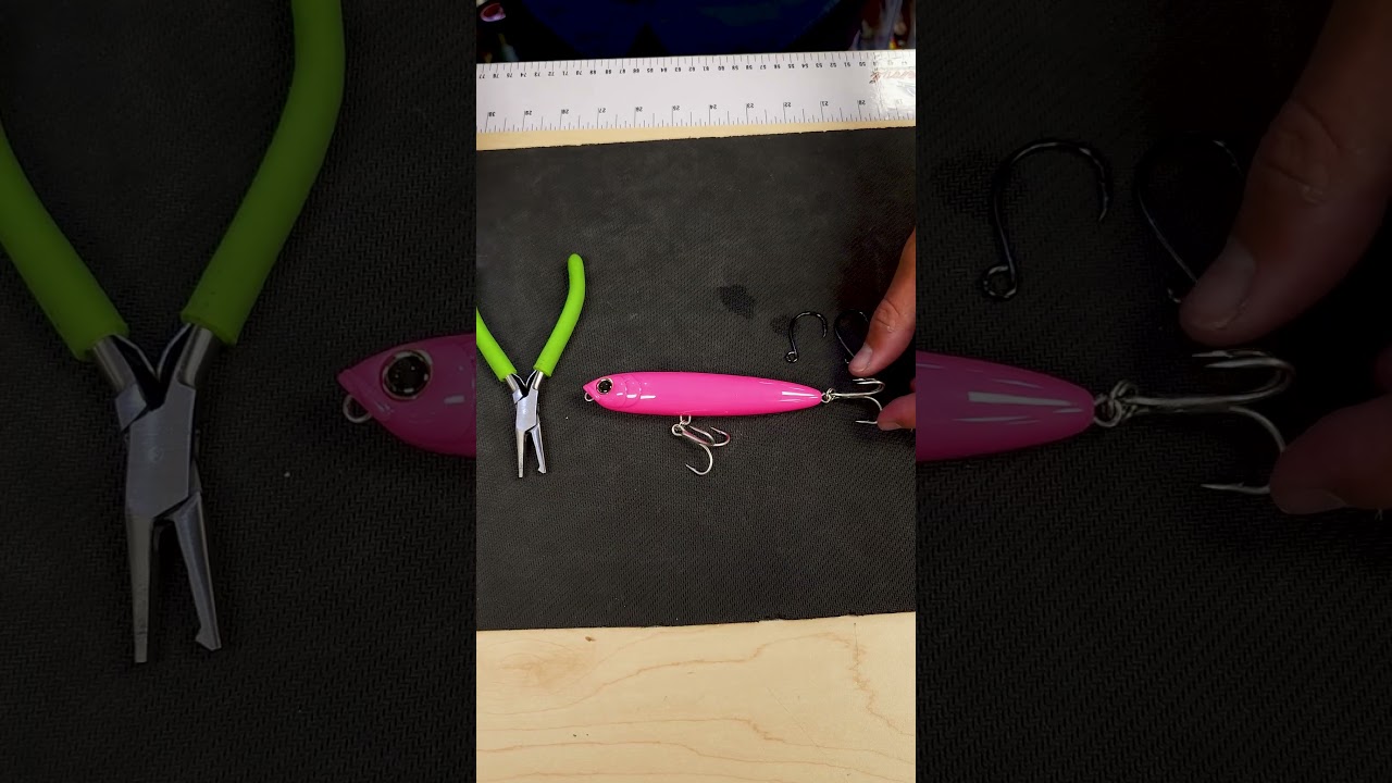 トニー·モンタナ フック変更 How to Swap Treble Hooks for Inline Single Hooks - YouTube