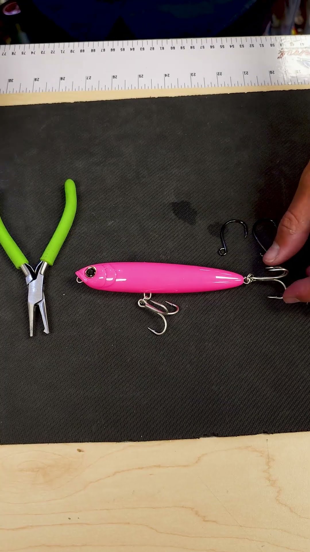 How to Swap Treble Hooks for Inline Single Hooks - YouTube
