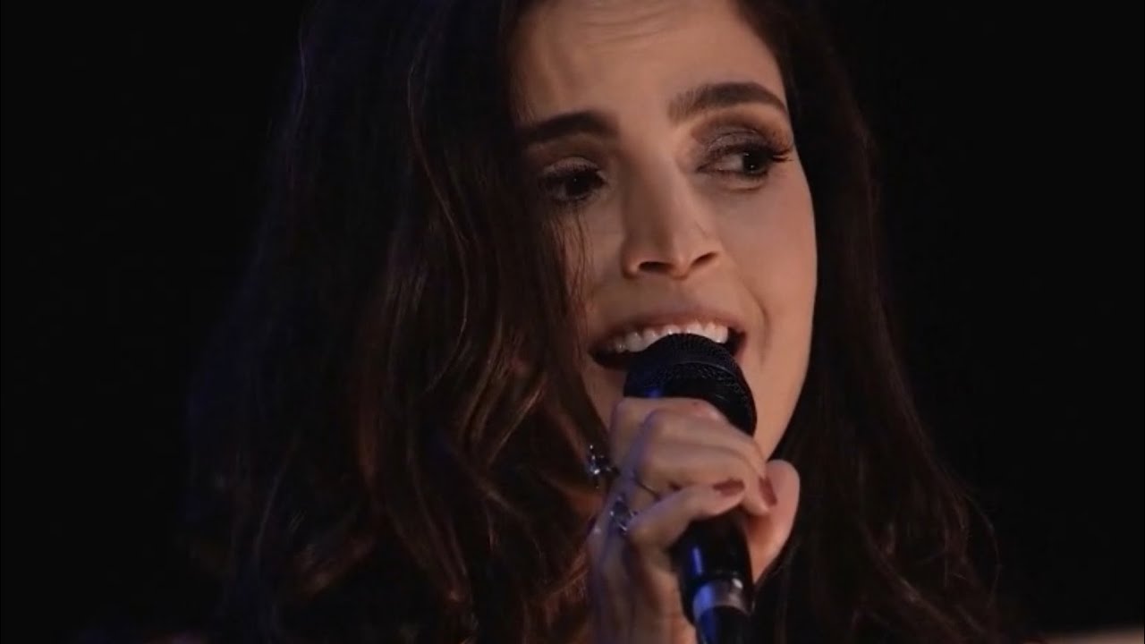 Emanuelle Araújo canta Acabou Chorare (Novos Baianos) | Programa Versões | 2017