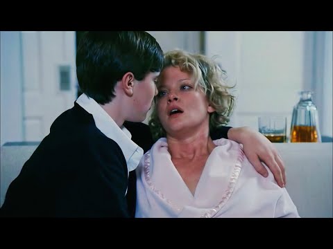 مراهق يقع فيعلاقه حب مع جارت ه لاكبر بالسن لكن ما اكتشفه من النافذة صدمه