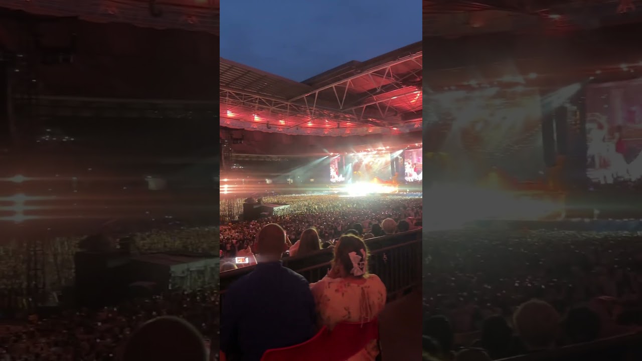 THE PERFECT WEMBLEY VIEW 