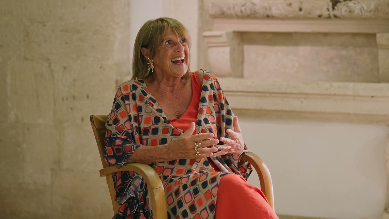 Lella Costa interpreta Lisistrata