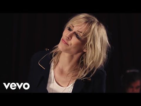 Natasha Bedingfield - Weightless (Official Less Is More Version)