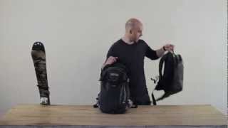 Charlotte Bronte Smerig met de klok mee Peak Performance - Active Collection - R&D Backpack - Fall 2012 - YouTube