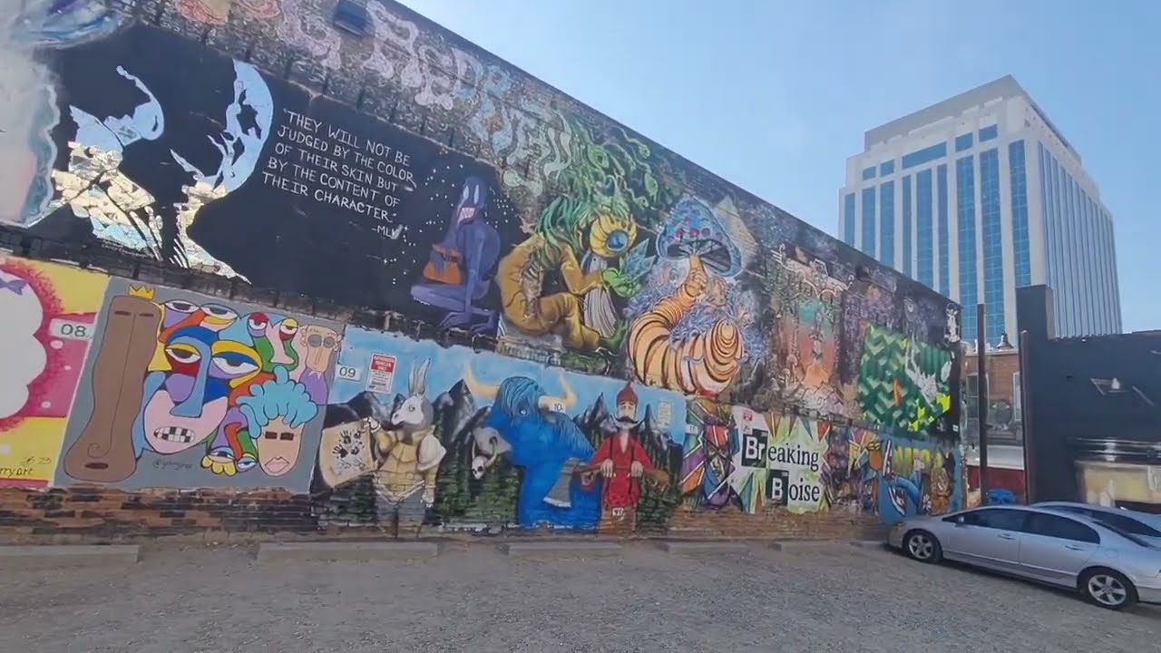 Уличная графика Аллея фриков – Freak Alley Gallery (Бойсе, Айдахо)