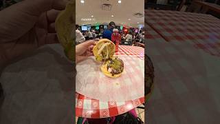 Insta360 X5. Tried Billy Goat Tavern, it was alright 🤷🏽‍♀️🍔#chicago #billygoattavern #insta360x5