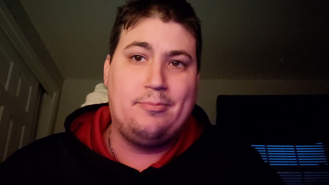 Two blinkers in one breath? Who is he?