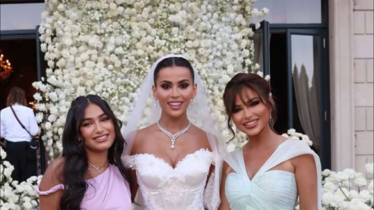 نهى نبيل و بنتها دانة في عرسyomie👰🩵