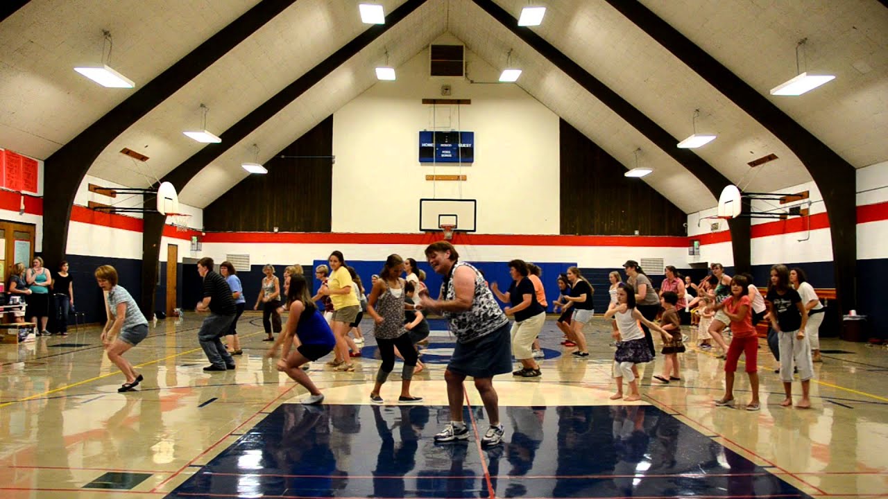 Mt Angel Oktoberfest Dance 2011 Front.MOV YouTube