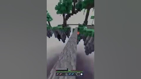 Evident does a crazy clutch in skywars. #shorts #short #hiveclips #hiveclipslegacy