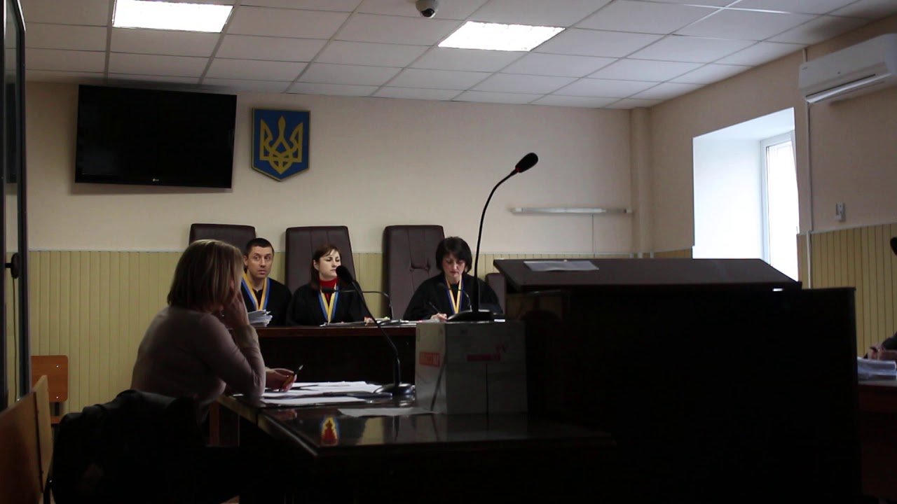 \"Она снимает, а я этого не хочу\", - юрист в Корабельном райсуде (16.01. ...
