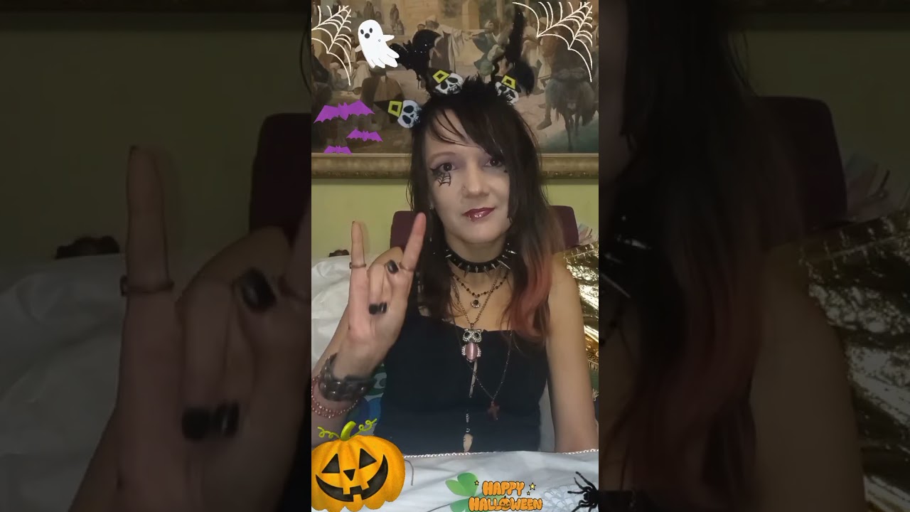 Happy Halloween 2024😊🎃👻🖤🦇🤘 Don't be scare in Halloween night...:)🖤🦇🤘