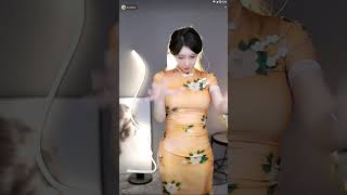 迷人的黎闪电20221211063552