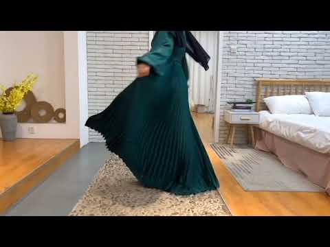 Muslim Pleated Satin Abaya Dress Online | Muslim Dress | Muslim Women Clothing