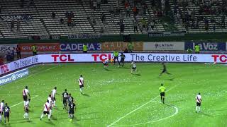 Cabezazo De Gandolfi Por Arriba Del Travesaño