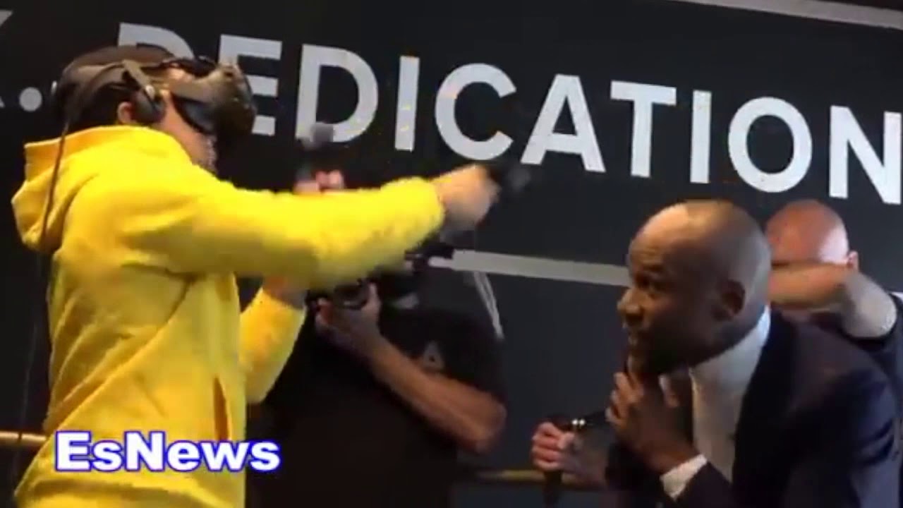 Floyd Mayweather Dodging Tank Punches While Fighting Him In VR EsNews