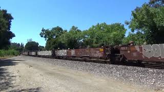 BNSF 8089 Leads Bare Tables EB 20jul18