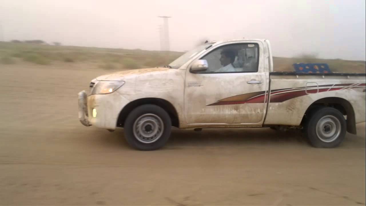 تفحيط هايلكس ٢٠١٢ عبد الله قيسي