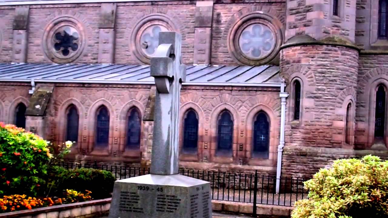 Celtic Cross War Memorial Invergowrie Perthshire Scotland