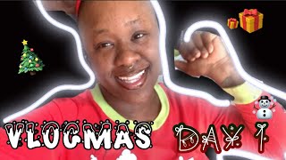 Vlogmas Day 1: Decorations| Funnel Cakes| Family 🎄☃️😇 #ImJustAmberE