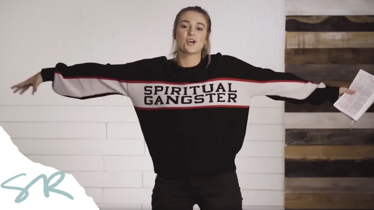 Давайте поговорим о... СКРОМНОСТИ | Сэди Робертсон