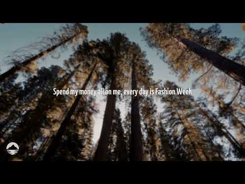 Ava Max - Lovin' Myself