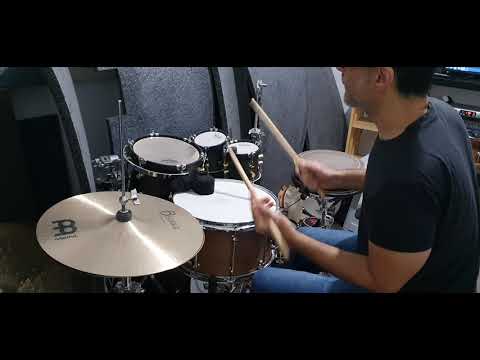 Yoni Madar: Example of using Tony Williams/Buddy Rich "Five" on March